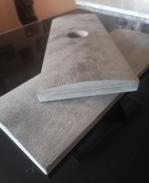 CONTRAMORDAZA AISLANTE MICA